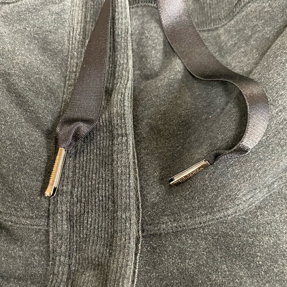 Sz 6 Lululemon Refresh Snap Jacket - Picture 4 of 7